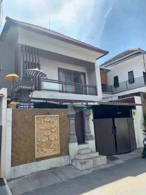 Dijual Rumah Lantai 2 Full Furnished Di Denpasar Selatan