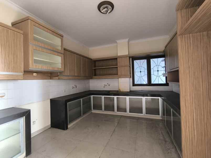 dijual rumah jalan raya perjuangan