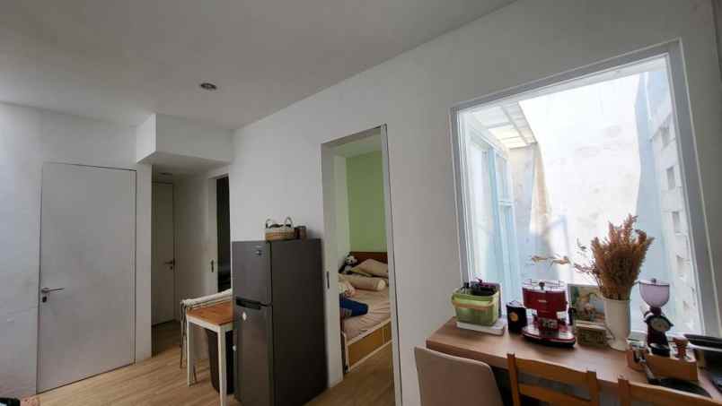 dijual rumah jalan raya pondok aren