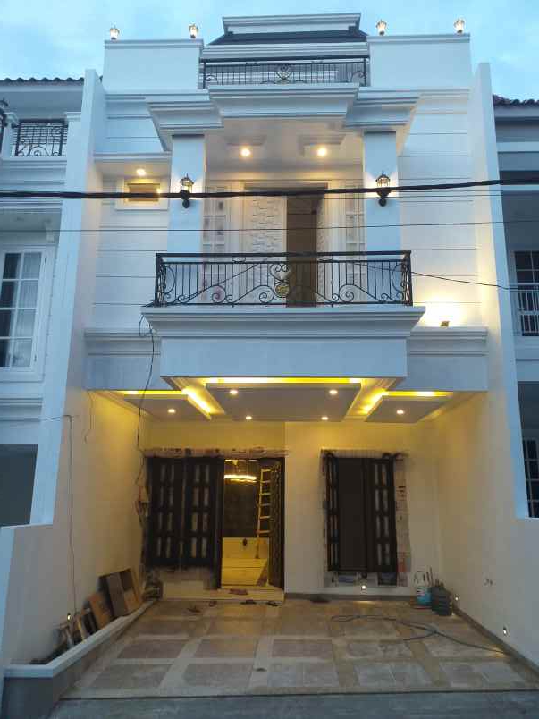 dijual rumah jalan sadar raya ciganjur