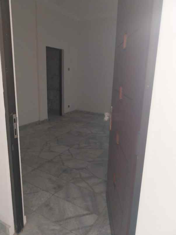 dijual rumah jalan taman puspa raya