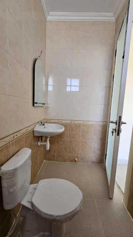 dijual rumah jalan wisata bukit mas 1