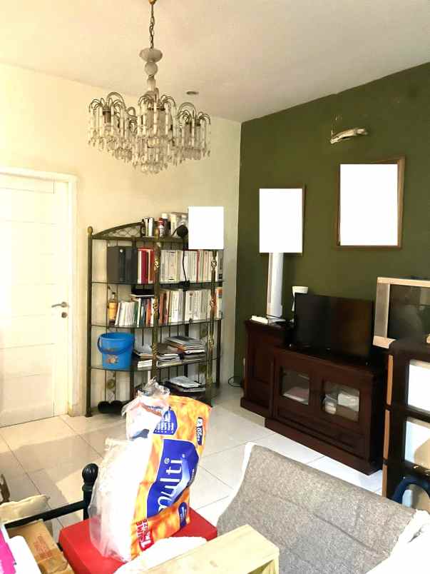 dijual rumah janur elok kelapa gading