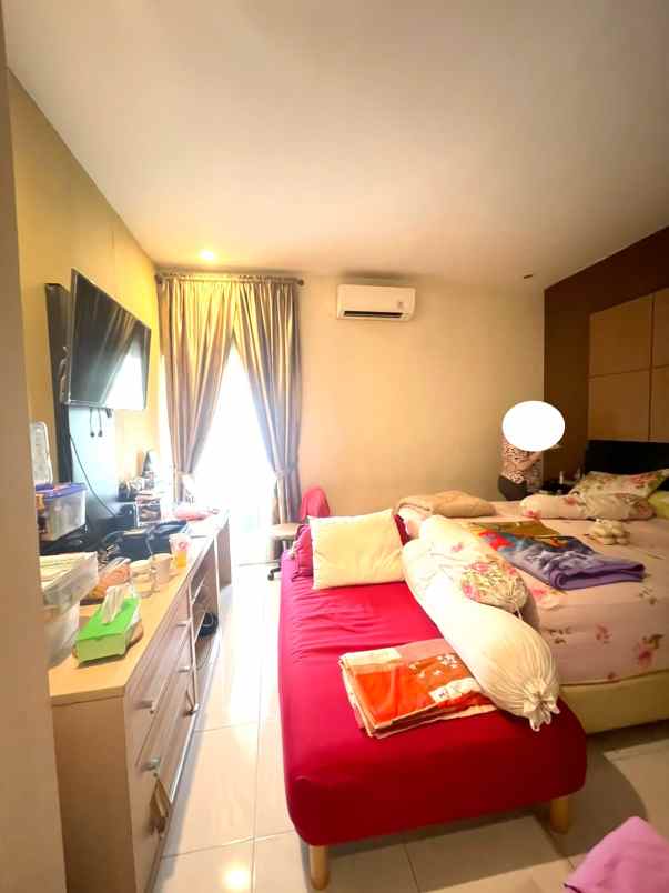 dijual rumah janur elok kelapa gading