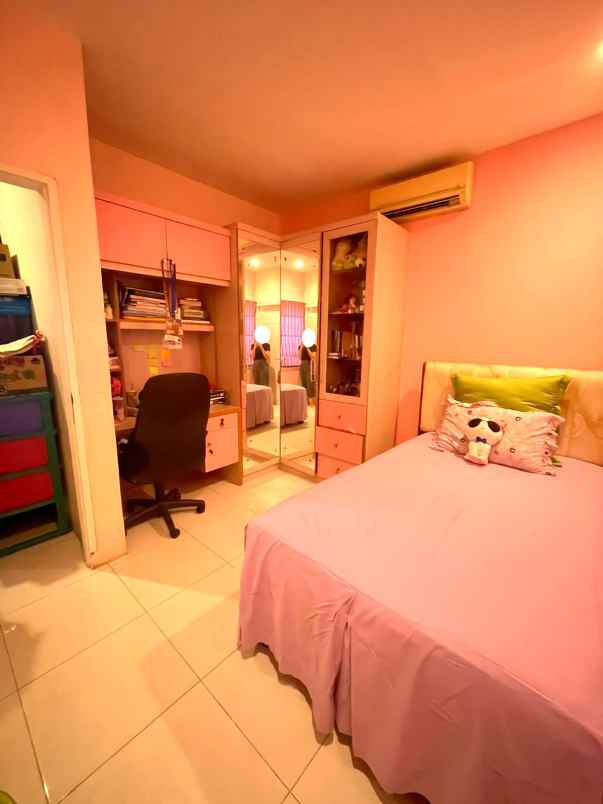 dijual rumah janur elok kelapa gading