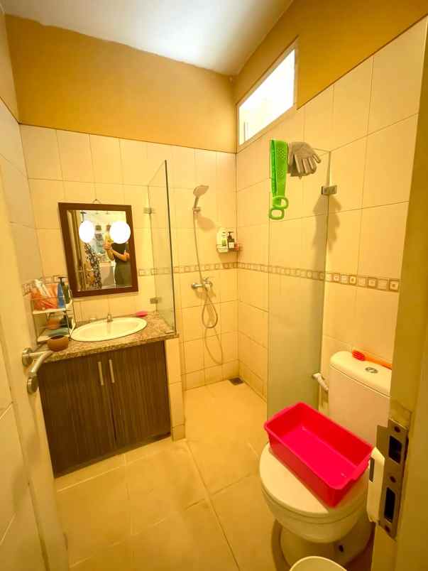 dijual rumah janur elok kelapa gading