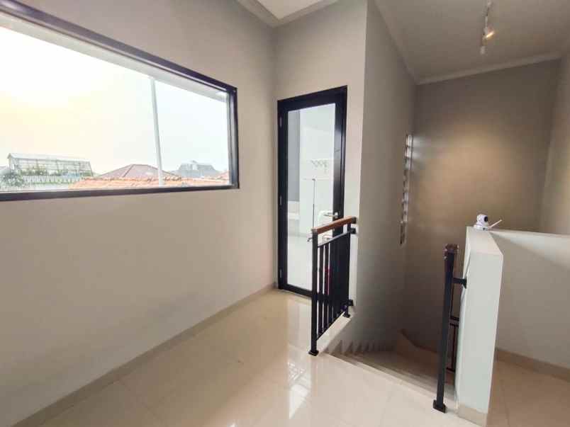dijual rumah jatiasih