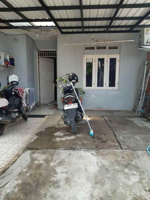 dijual rumah jatiasih