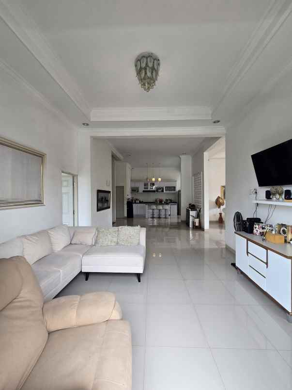 dijual rumah jatibening bekasi