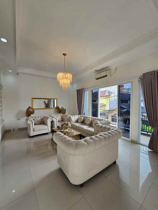 dijual rumah jatibening bekasi