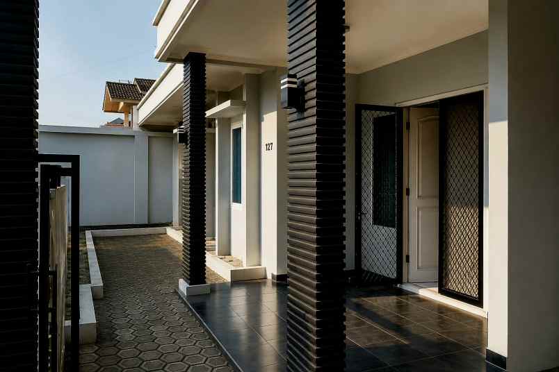 dijual rumah jatiwaringin