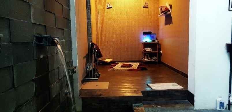dijual rumah jatiwaringin pondok gede