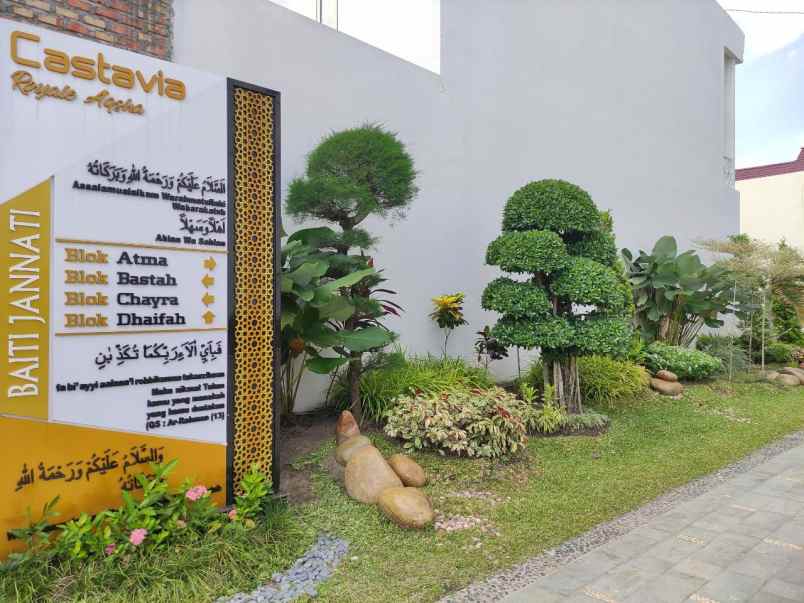 dijual rumah jl bakti