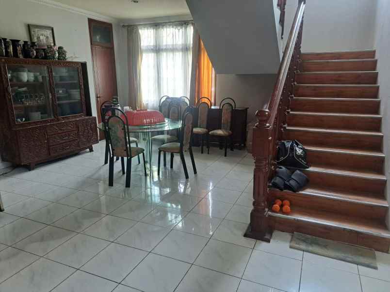 dijual rumah jl brawijaya jl pajajaran