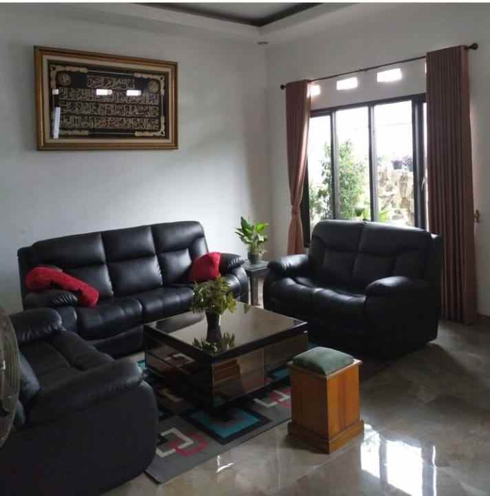 dijual rumah jl cilangkap raya kec