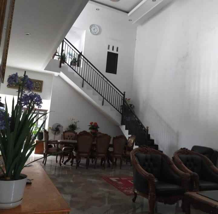 dijual rumah jl cilangkap raya kec