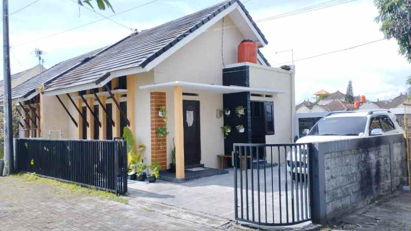 dijual rumah jl imogiri km 7 5