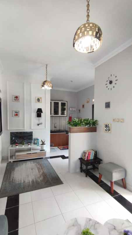 dijual rumah jl imogiri km 7 5