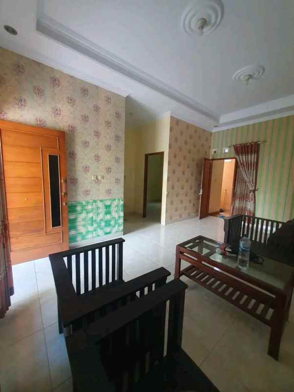dijual rumah jl jetkol subadri