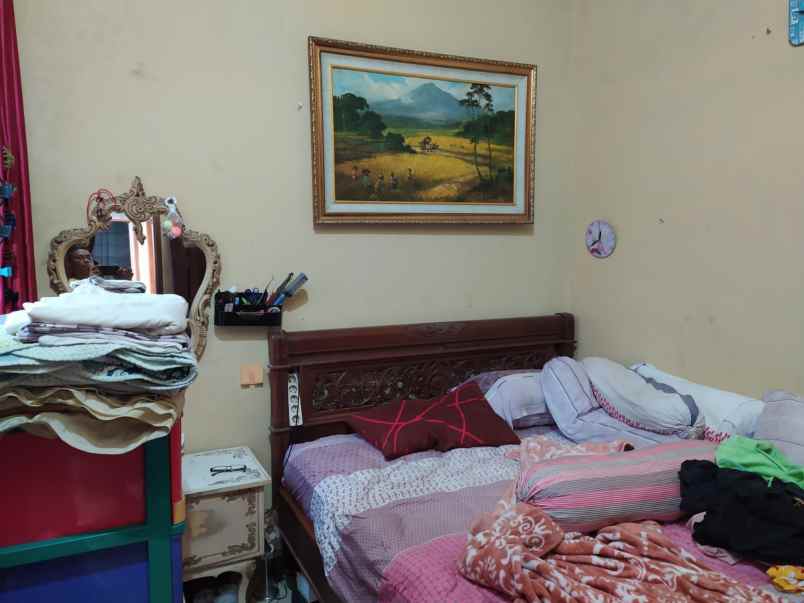 dijual rumah jl kota baru ciateul