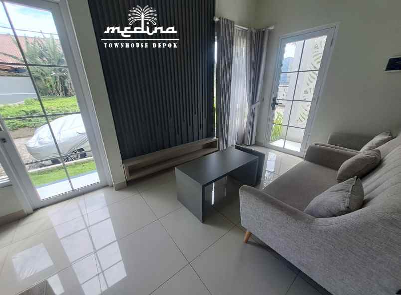 dijual rumah jl kramat asem 36b