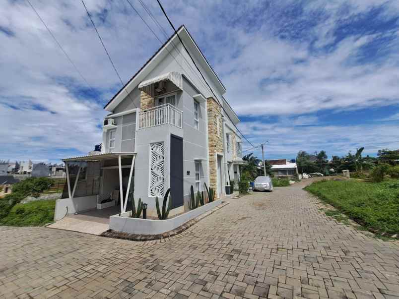 dijual rumah jl kramat asem no 36