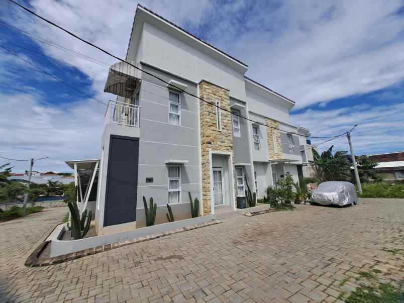 dijual rumah jl kramat asem no 36b