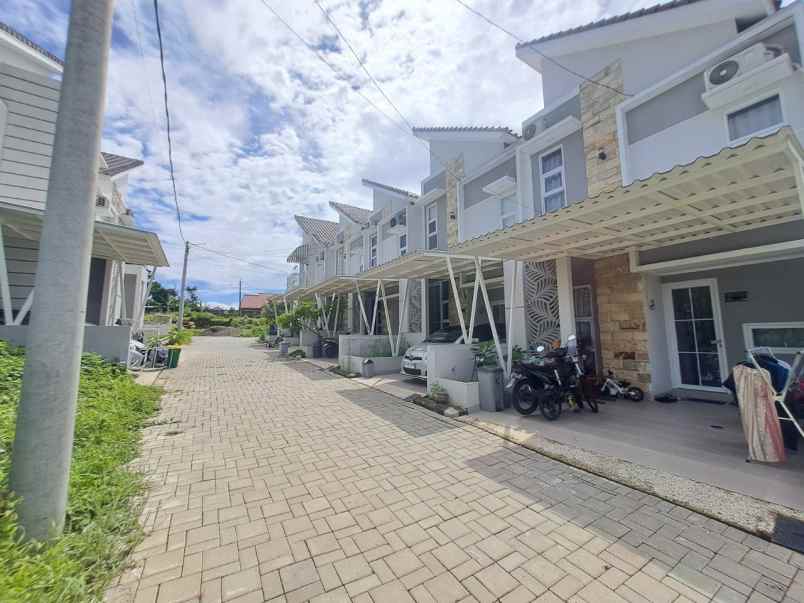 dijual rumah jl kramat asem no 36b