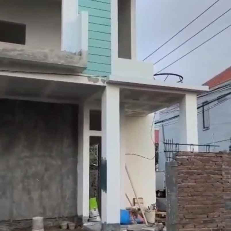 dijual rumah jl lebak indah