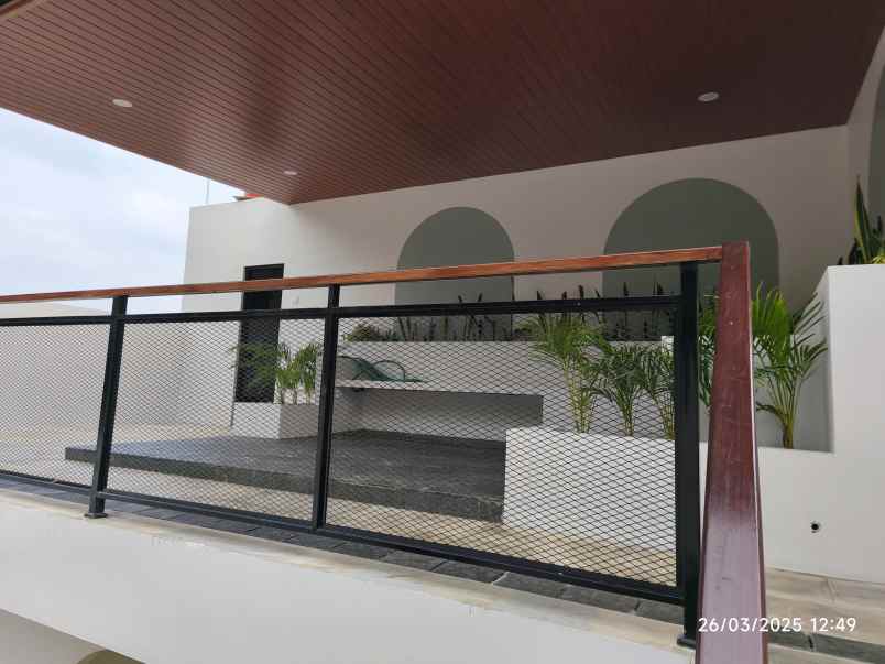 dijual rumah jl palagan km 14 turi