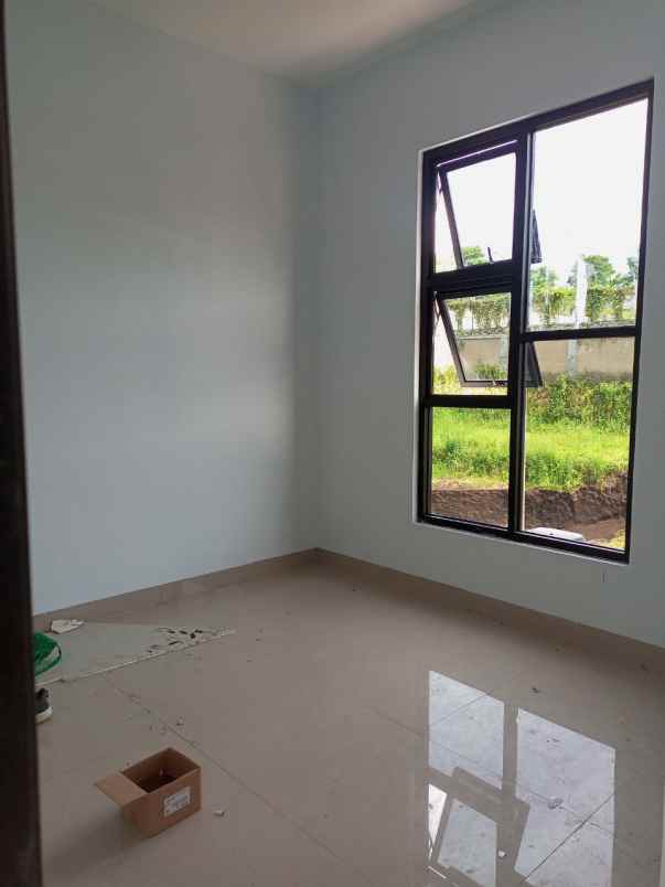 dijual rumah jl pasirembe