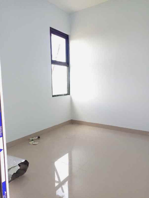 dijual rumah jl pasirembe