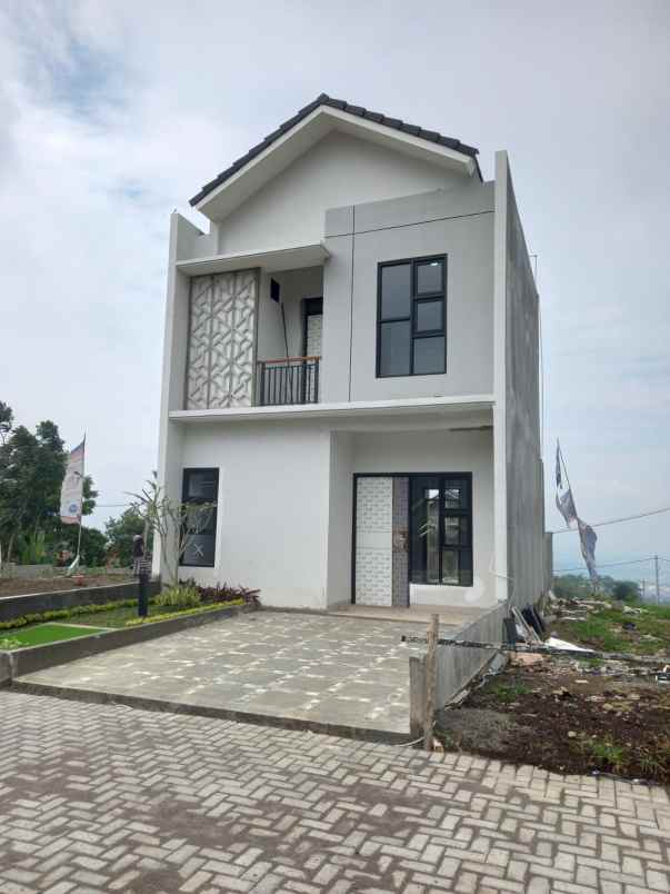 dijual rumah jl pasirembe