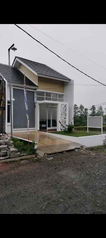 dijual rumah jl pondok hijau belakang