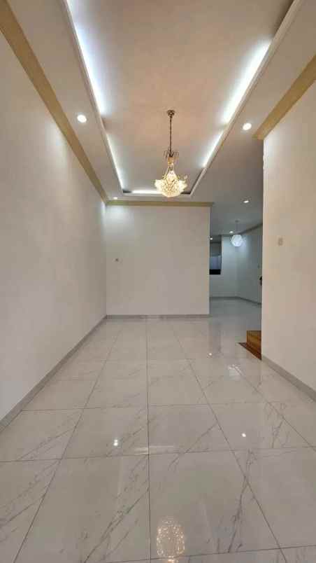 dijual rumah jl pondok kelapa duren