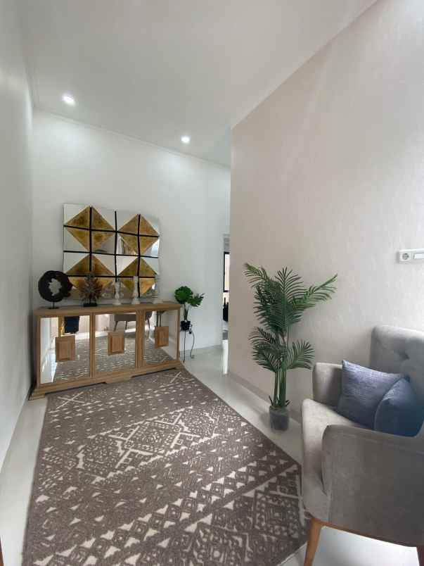 dijual rumah jl rambutan iii