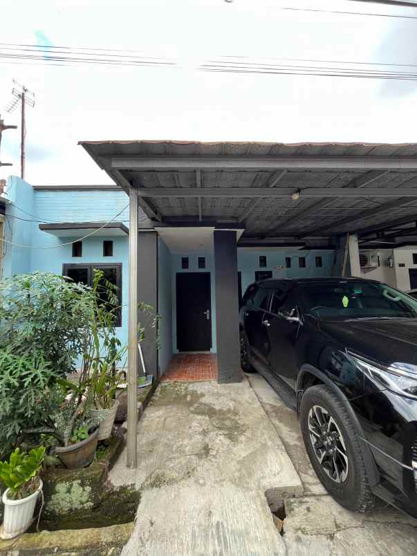 dijual rumah jl raya raden sanim