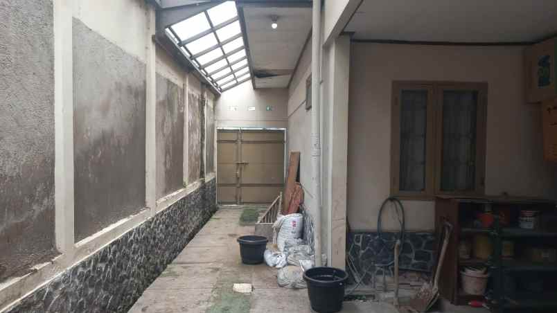 dijual rumah jl riau citarum kec