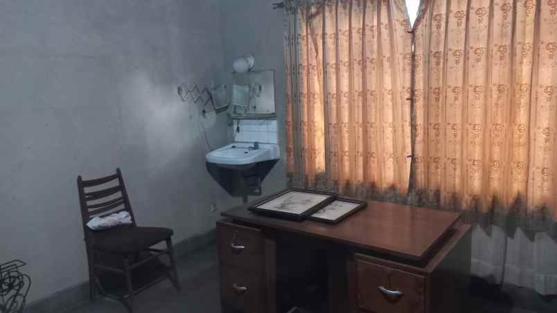 dijual rumah jl riau citarum kec