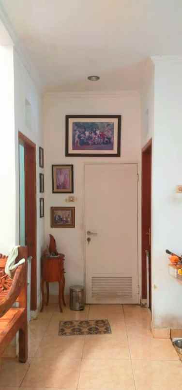 dijual rumah jl salam cijantung