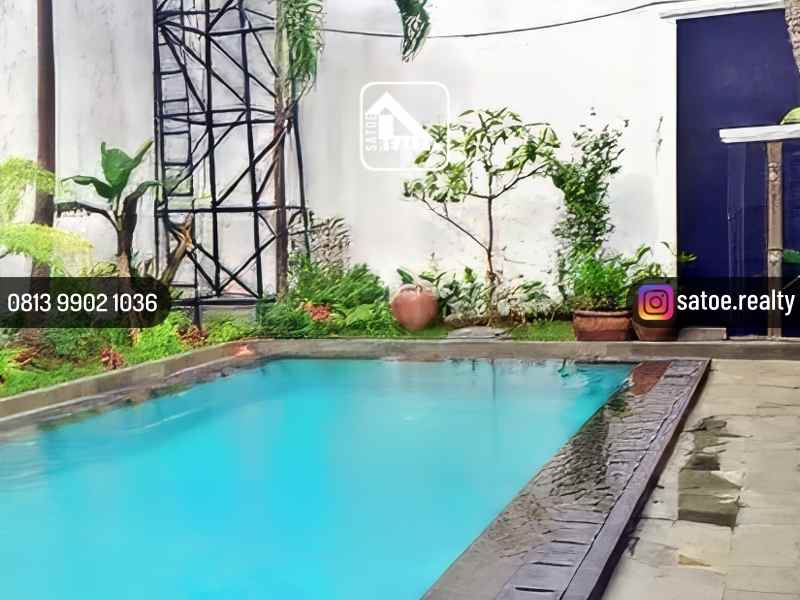 dijual rumah jl surabaya menteng