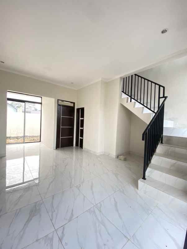 dijual rumah jl tajur citeureup