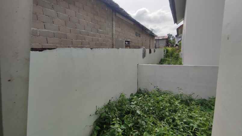 dijual rumah jl ujung pandang 2 komp