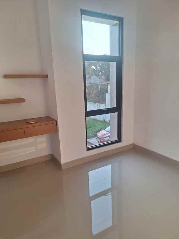 dijual rumah jl wibawa mukti jatiasih