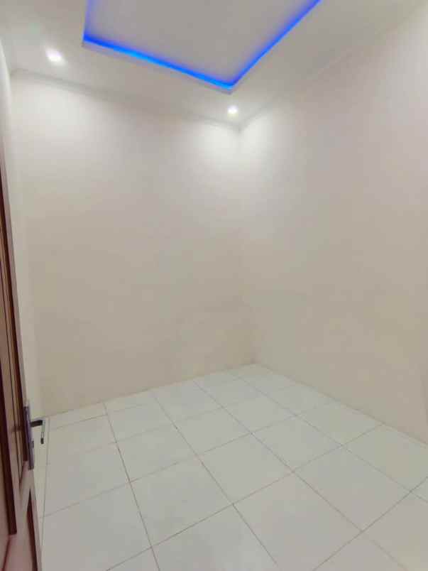 dijual rumah jln bojong malaka terusan