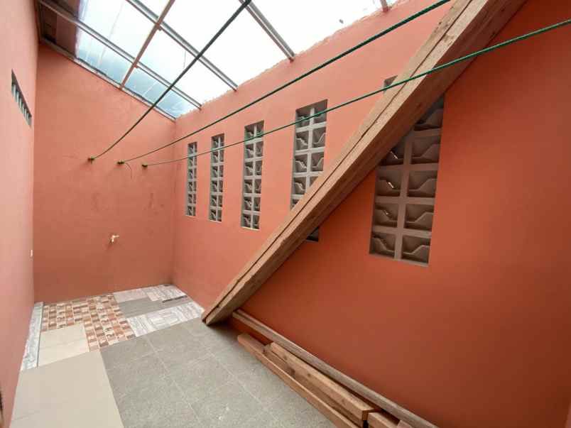 dijual rumah jupiter barat margahayu