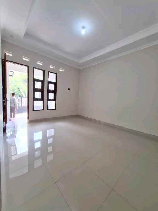dijual rumah kalasan