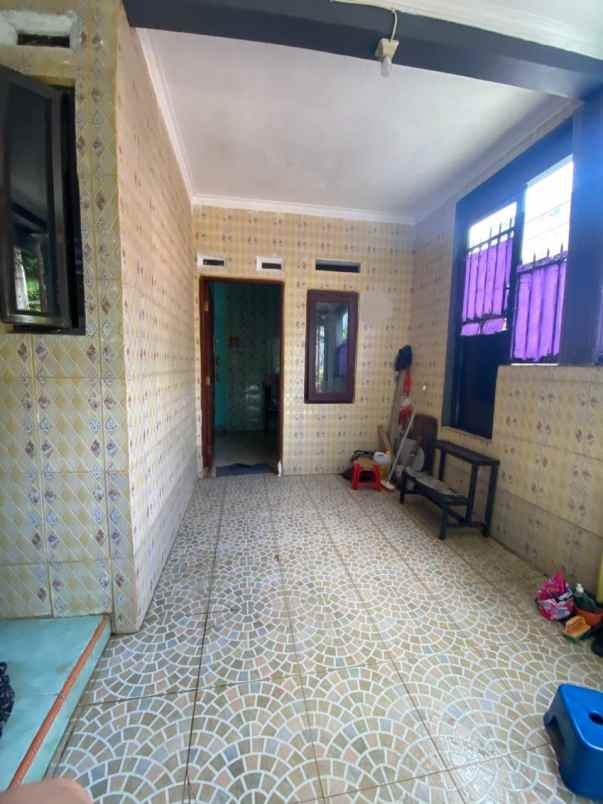 dijual rumah kalibaru cilodong depok