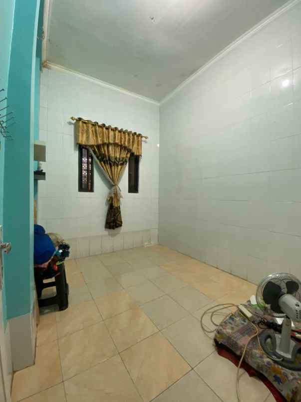 dijual rumah kalibaru cilodong depok