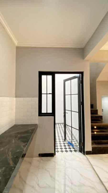 dijual rumah kalimulya cilodong depok